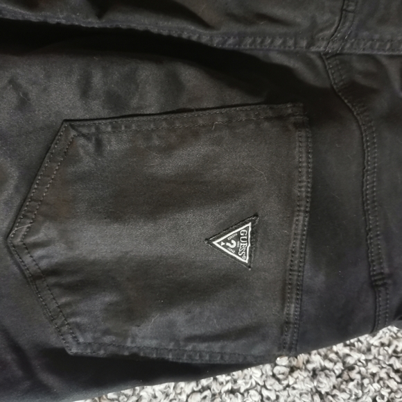 guess 1981 capri in black size S - Picture 3 of 5